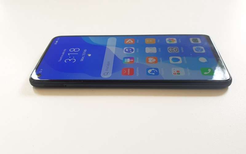HUAWEI P40 LITE 5G - LIKE NEW - BLACK