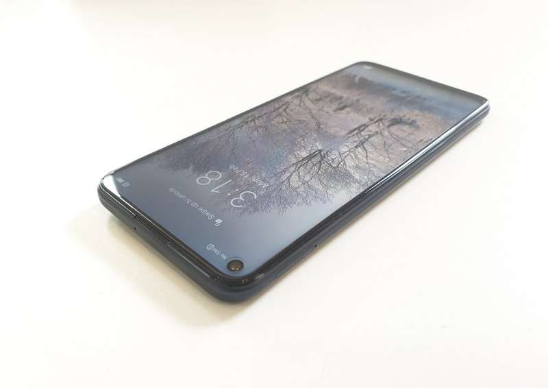 HUAWEI P40 LITE 5G - LIKE NEW - BLACK