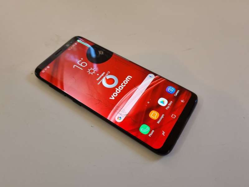 SAMSUNG S8 - 64GB - MIDNIGHT BLACK - please read description