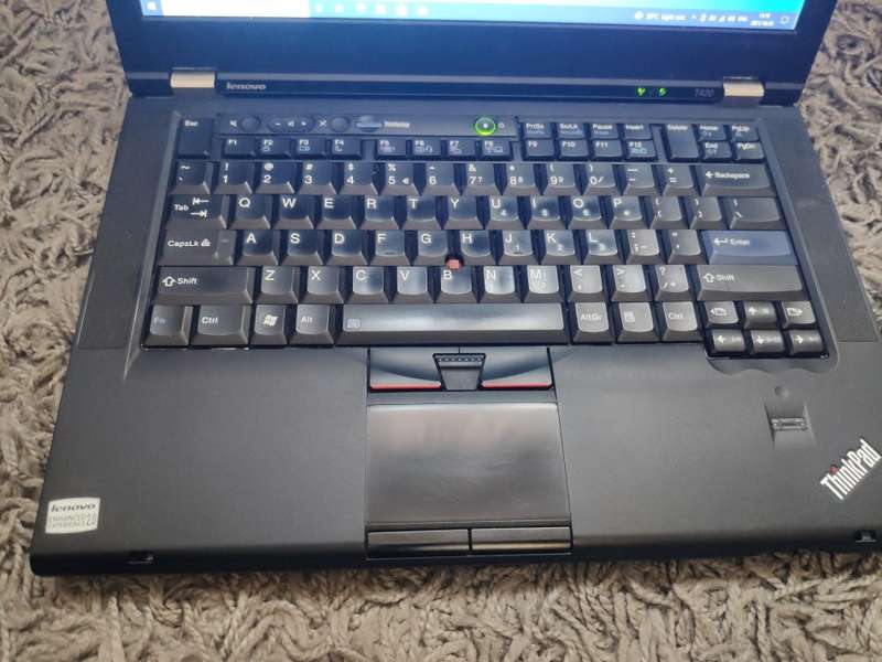 LENOVO T420 - INTEL CORE I7 - 1TB HARD DRIVE + 250gb SSD