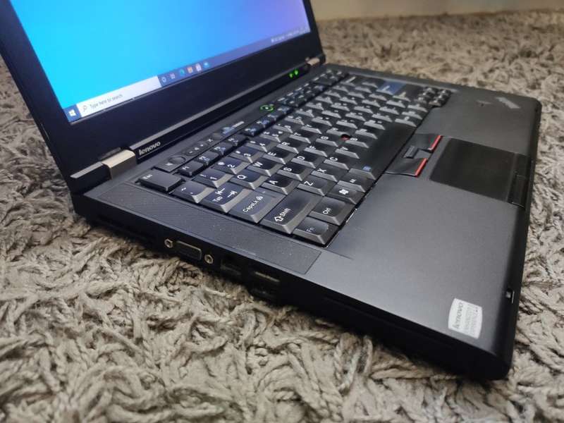 LENOVO T420 - INTEL CORE I7 - 1TB HARD DRIVE + 250gb SSD
