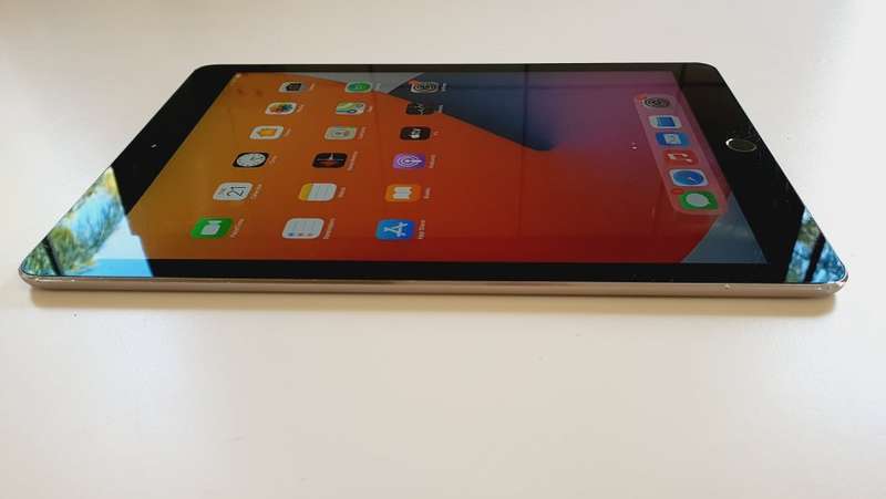 APPLE IPAD AIR 2 - 64gb - Wifi