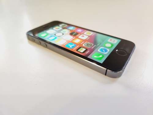 APPLE IPHONE 5S - 64GB - SPACE GREY