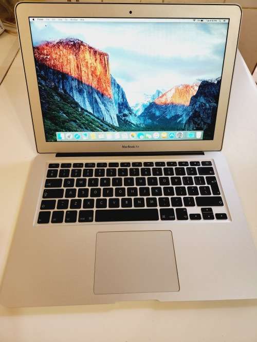 MACBOOK AIR CORE 2 DUO - 128GB SSD - LATE 2010