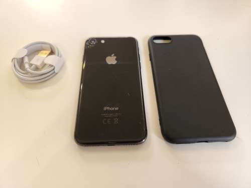 Apple Iphone 8 - 64GB - Black