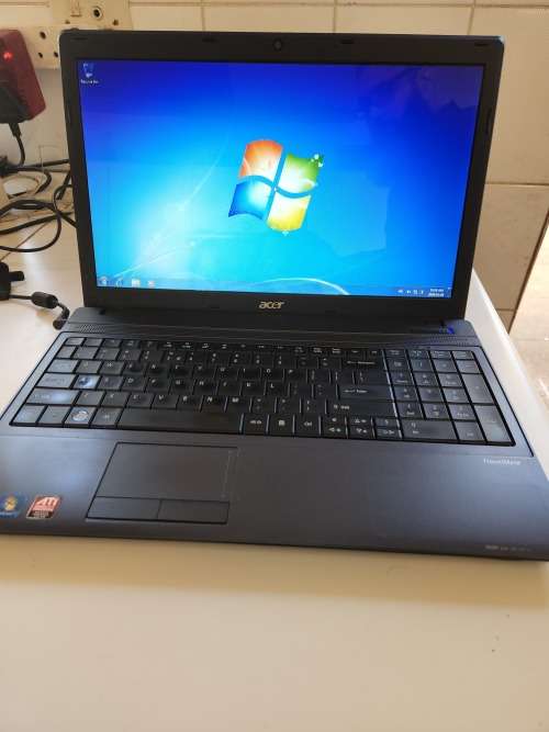 ACER TRAVELMATE 5740 - INTEL CORE I5 - 160GB HARD DRIVE
