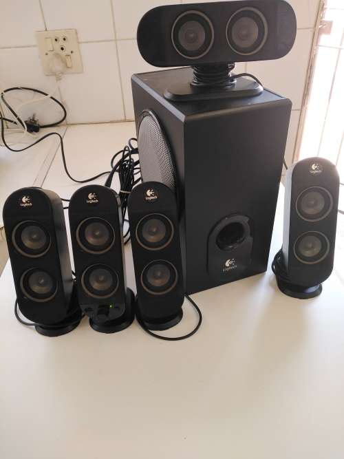 LOGITECH X-530 5.1 SPEAKER SYSTEM