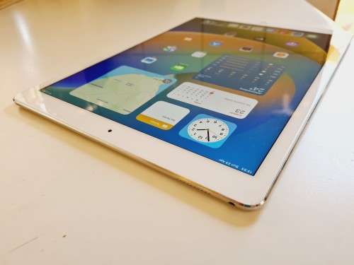 IPAD PRO 2ND GEN - 256GB - WIFI - 12.9` RETINA DISPLAY!!!