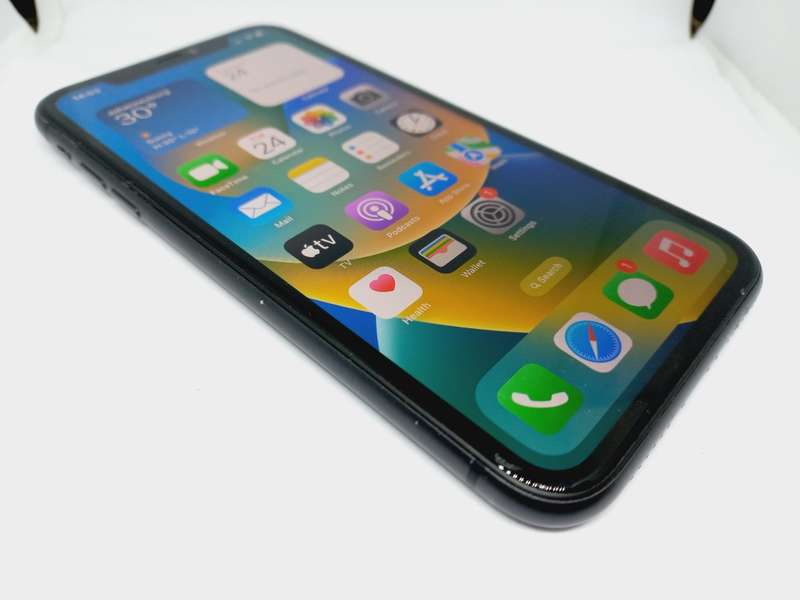 IPHONE 11 64GB - BLACK