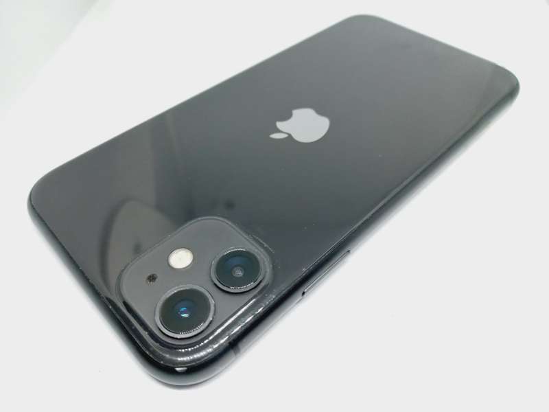IPHONE 11 64GB - BLACK