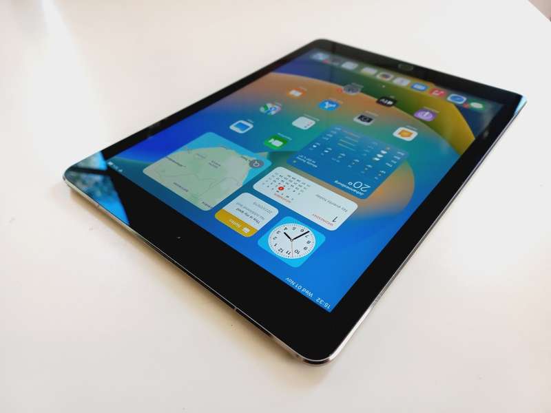 APPLE IPAD PRO 9.7` - 128GB - 4G & WIFI