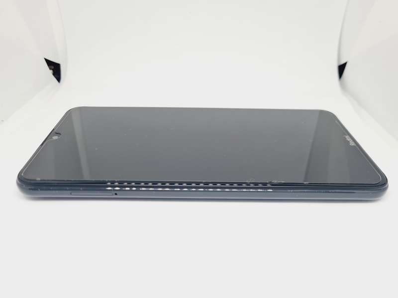 XIAOMI REDMI 8 - DUAL SIM - 64GB - PLEASE READ, SELLING FOR PARTS