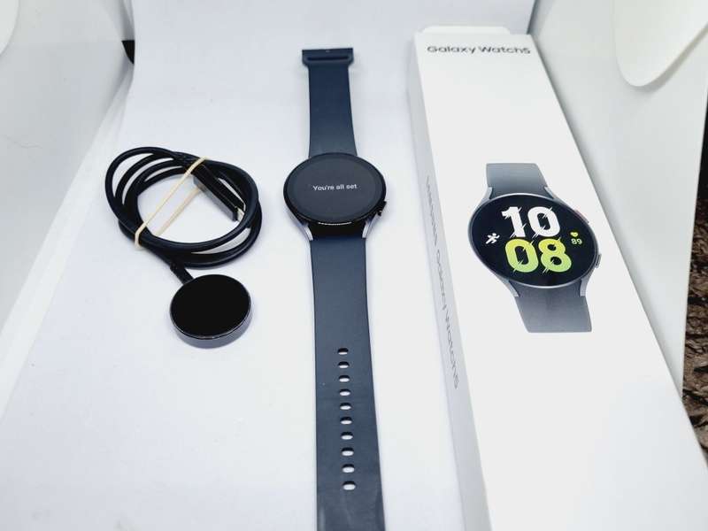 Samsung Galaxy Watch 5 - 44mm - BLACK