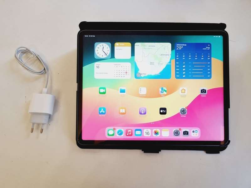 APPLE IPAD PRO 12.9 - 5TH GEN - 128GB - WIFI