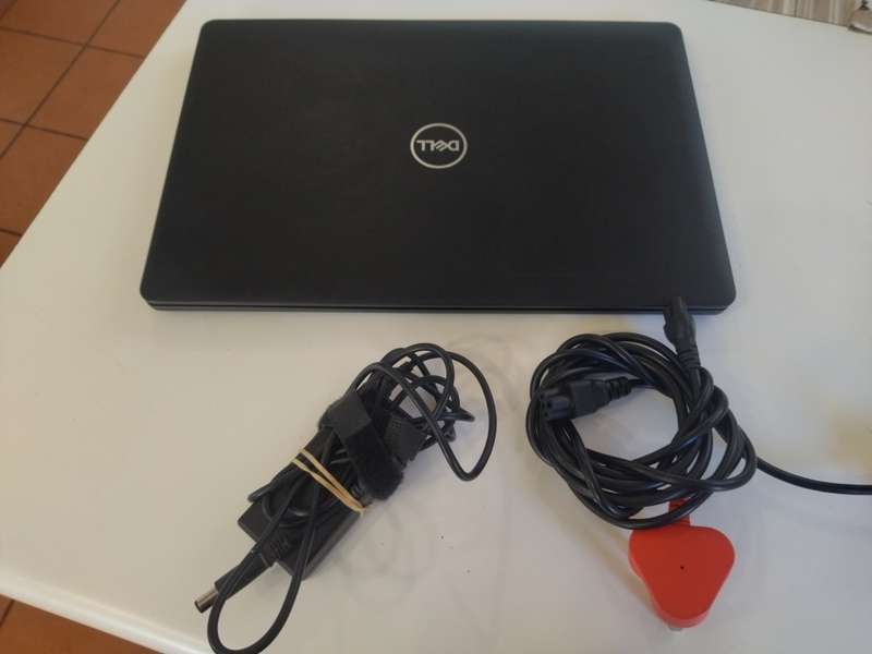 DELL LATITUDE 3580 - INTEL CORE I5 7TH GEN - 256GB SSD