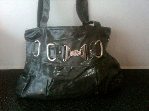 HANDBAGS IN GRAY