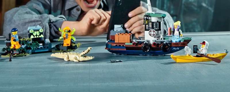 LEGO® Hidden Side - Wrecked Shrimp Boat (70419)