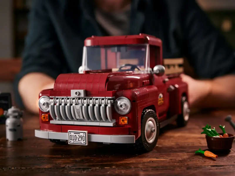 LEGO® ICONS - Pickup Truck (10290)