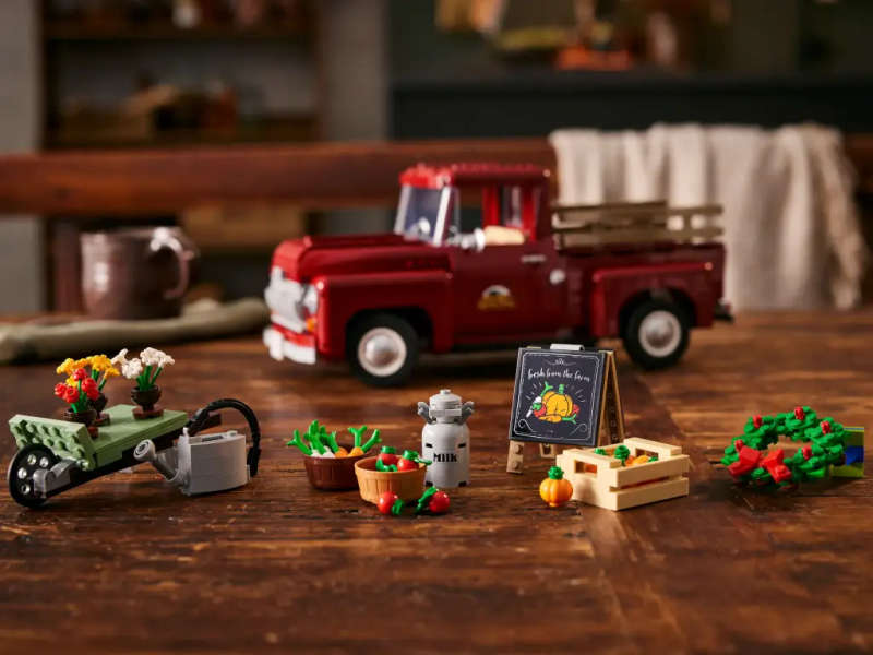 LEGO® ICONS - Pickup Truck (10290)