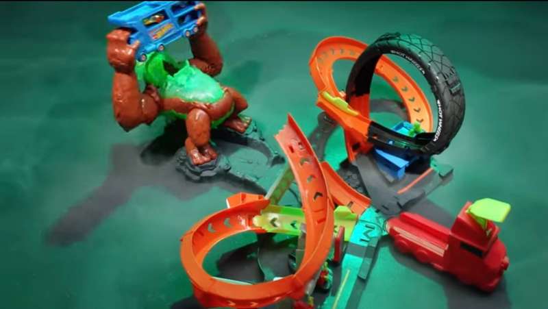 Hot Wheels - Toxic Gorilla Slam