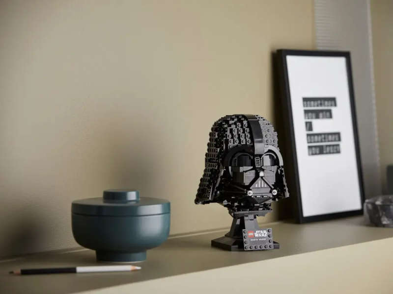 LEGO® Star Wars - Darth Vader Helmet (75304)