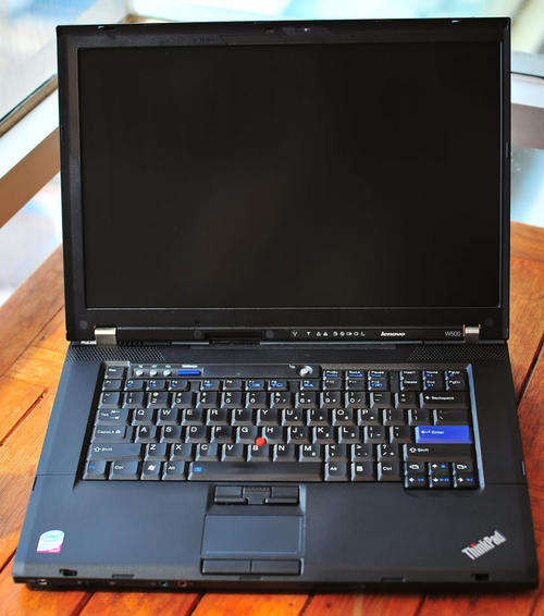 Lenovo W500 Core 2 Duo with Docking Station and Bag