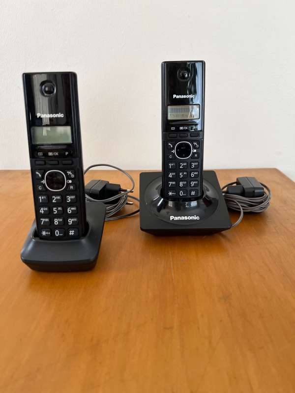 Panasonic Cordless Phone for land lines (ideal for office and home use) Model: KX-TG1711SA. Set of 2