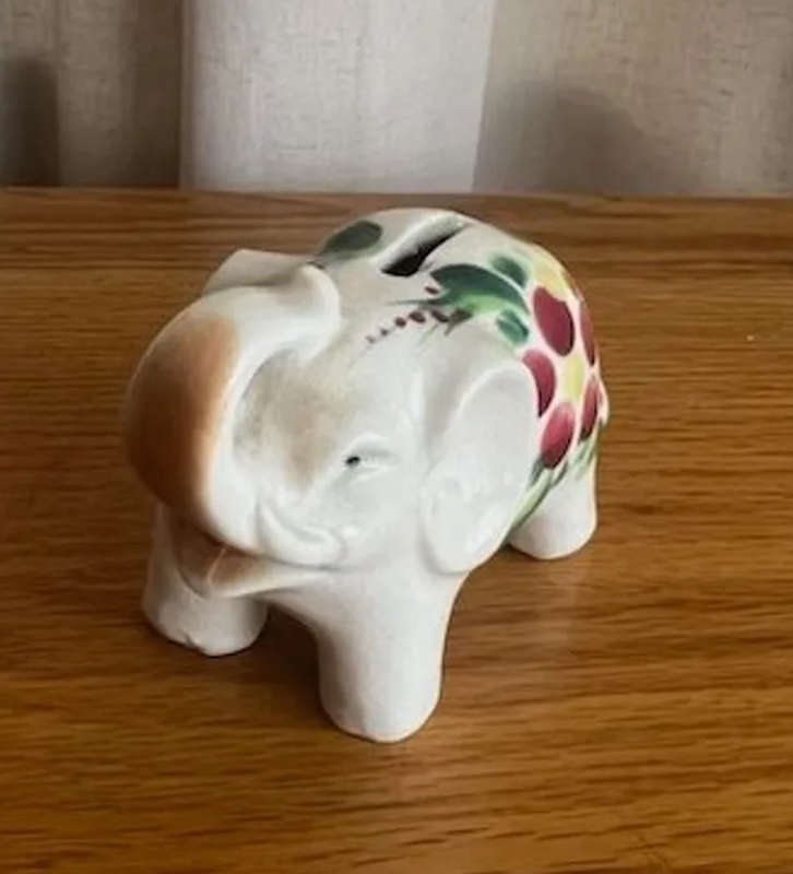 Antique elephant bank (made in occupied Japan)