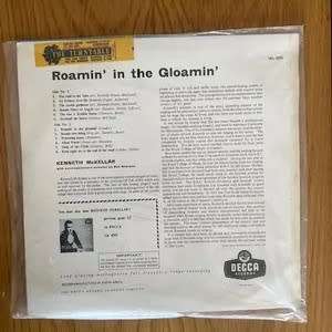 Record: Kenneth McKellar - Roamin` in the Gloamin`. 1959