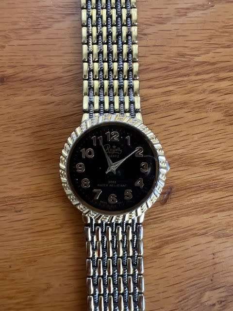 Royalty Quartz gold-plated watch