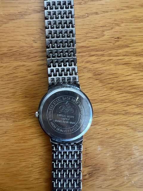 Royalty Quartz gold-plated watch