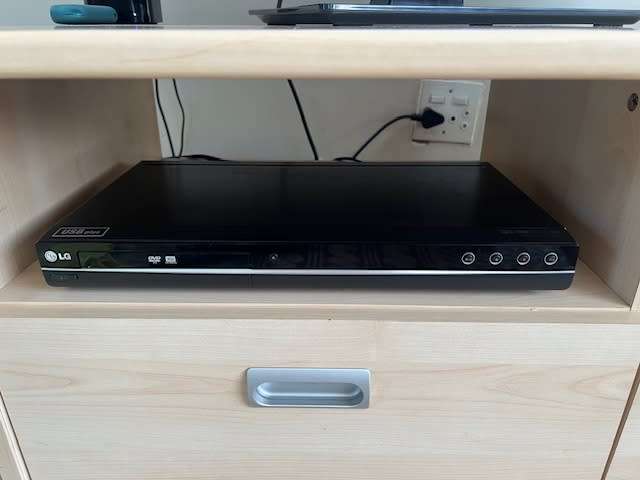 LG Digital DVD Recorder Model: DR389 with remote