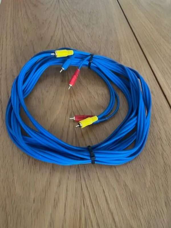 3m 3 RCA male to 3 RCA male audio video cable - extra durability