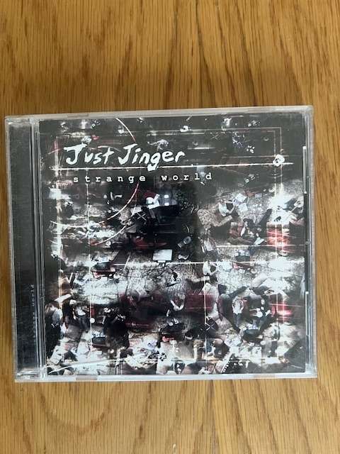 CD: Strange World. Just Jinger. 2000