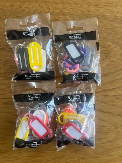 CROXLEY coloured key rings (4 packs x 8 each).  In original packaging
