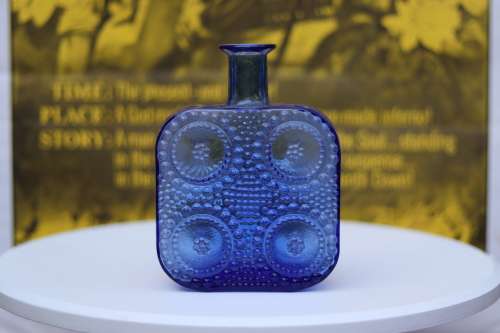 Retro Mid Century Modernist 1960s Grapponia Glass Vase