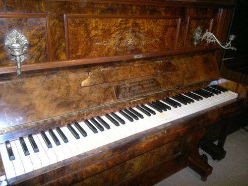Gors & Kallmann Upright Piano FREE DELIVERY!