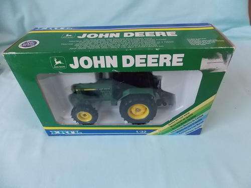 John Deere 3350 Tractor 5580 with 3-point hitch by ERTL.