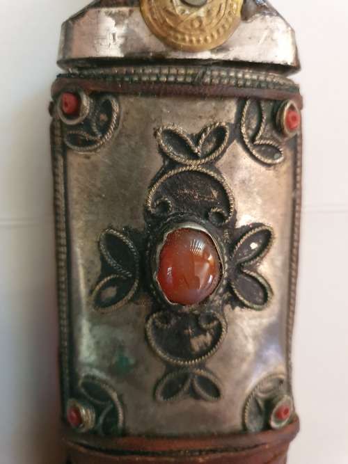 Hand-crafted Abyssinian tribesman`s knife with sheath