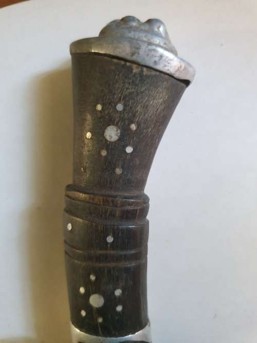 Authentic Hand-Hammered Forged Gurkha Kukri Knife with 2 small knives