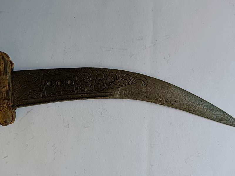 Abyssinian hand-crafted tribal knife (100+ years old)
