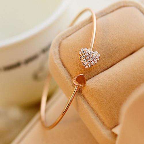 Rose gold plated crystal heart bracelet