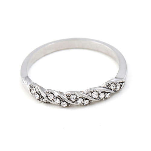 Stunning twisted white gold plated AAA sim diamond ring