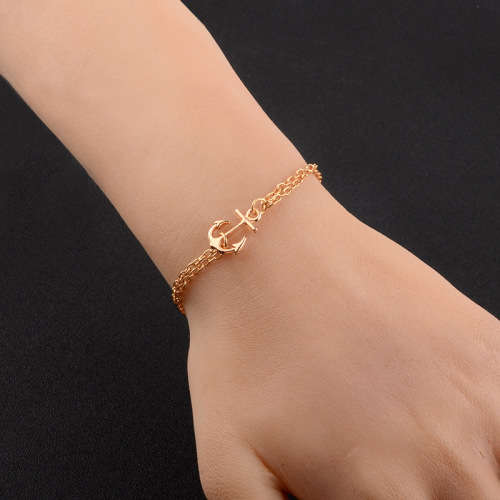 Stunning Gold plated anchor bracelet