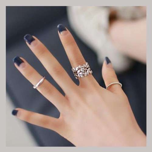 Stunning Silver plated leaf cut out ring set