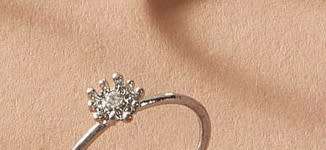 Gorgeous Tibetan silver AAA cz solatire ring