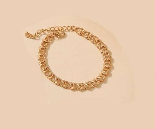 Stunning 9ct gold plated  chunky bracelet** FREE SHIPPING**