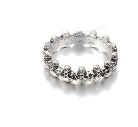 Gorgeous 925 silver plated skull ring
