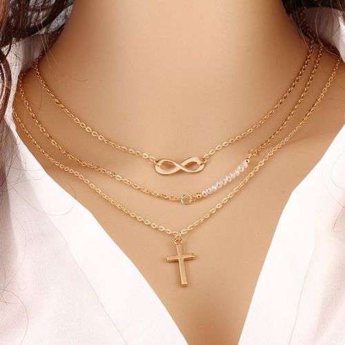 Gold tone 3 layered necklace