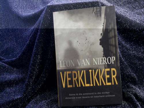 VERKLIKKER - Leon van Nierop Lapa uitgewers Sagte band 392 bl 2011 druk